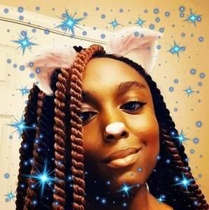 Meet your Posher, Ashayla